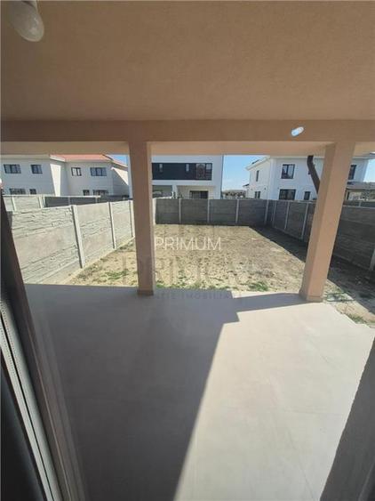 Duplex superb - zona foarte buna - toate utilitatile - gata de mutat - 31