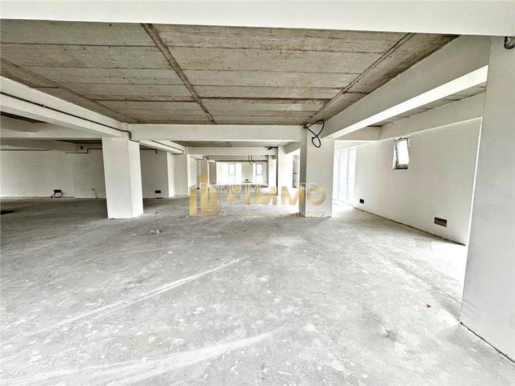 Spatiu Comercial | 390 mp | Bloc Nou | ID:1474 - 4