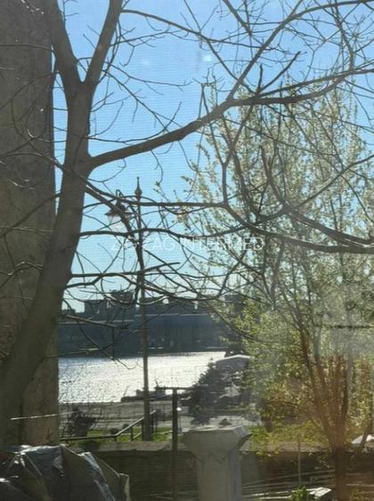 Piata Ovidiu (Centrul Vechi), SPATIU IDEAL BIROURI, 146 mp., 5 camere - 7