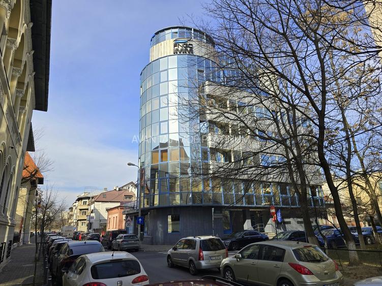 Spatiu birouri in cladire de birouri langa Primaria Banu Manta - 3