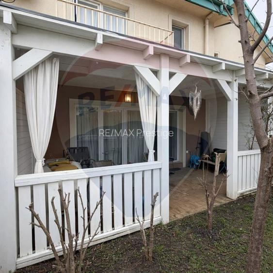 Casă / Vilă cu 3 camere de vânzare - 22