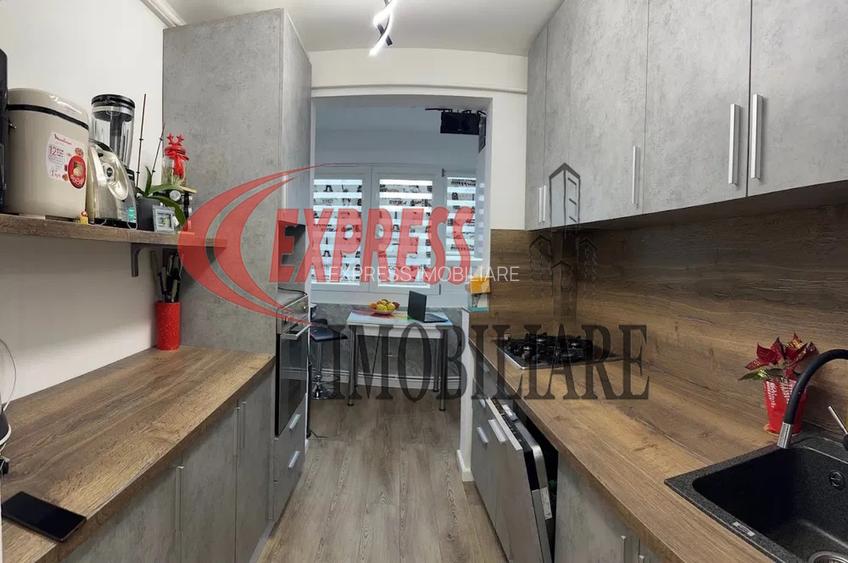 Titan, Trapezului, Metrou - 4