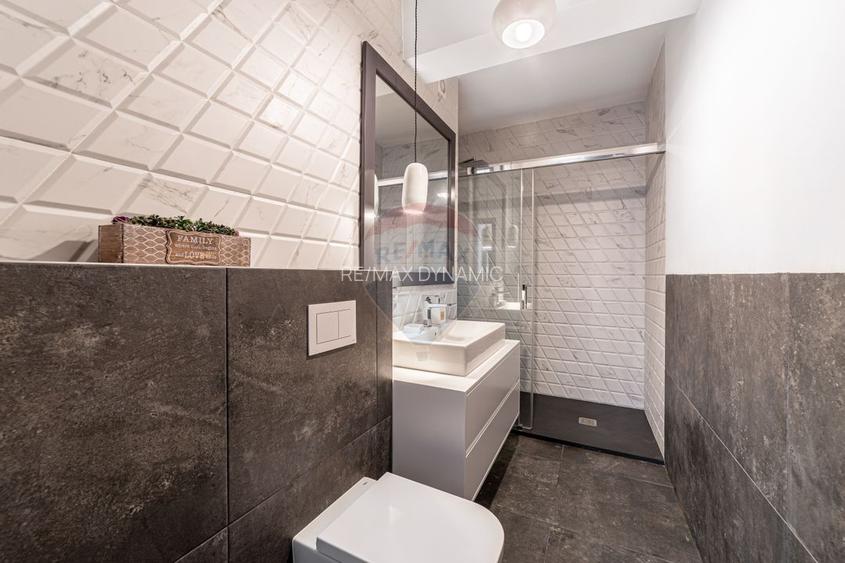 Apartament tip PENTHOUSE, 3 camere de vânzare, posibil RATE, Adora UTA - 18