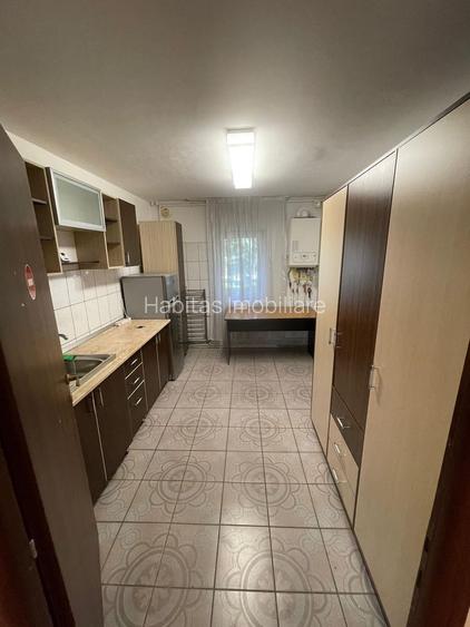Apartament 3 camere,  70 mp , parter inalt/ 4E,  zona U.T.C.N.,Zorilor - 5