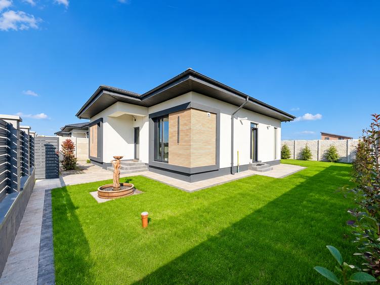 Casă Individuală | Parter de Vânzare | 4 Camere | 370 mp | Berceni | La Cheie