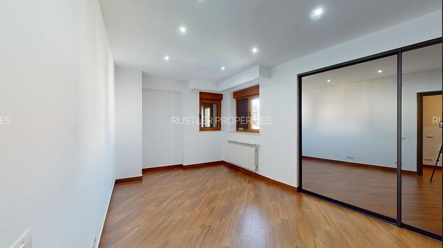 Apartament cu 3 camere, 178 mpc - Dorobanti, bloc 2010 - 10