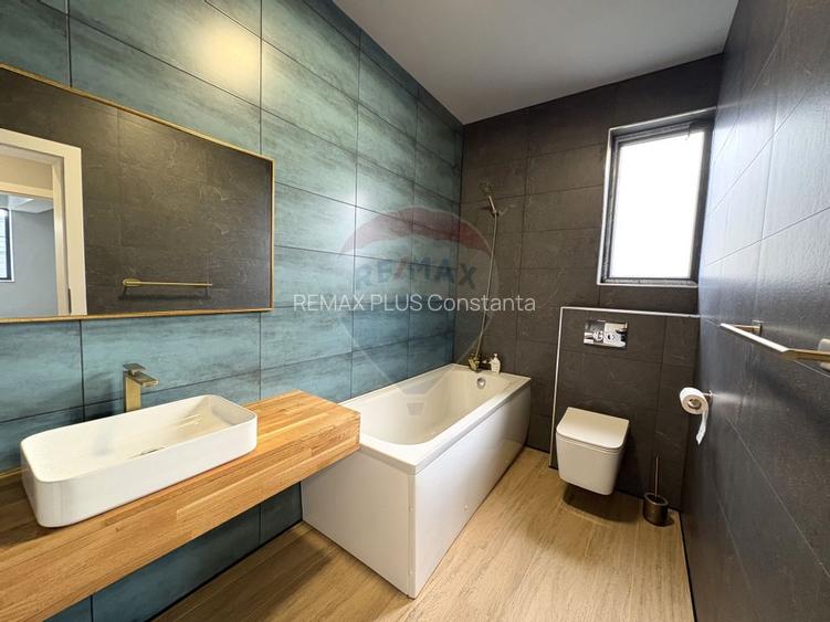 Casă / Vilă cu 4 camere de închiriat în zona Casa de Cultura - 13