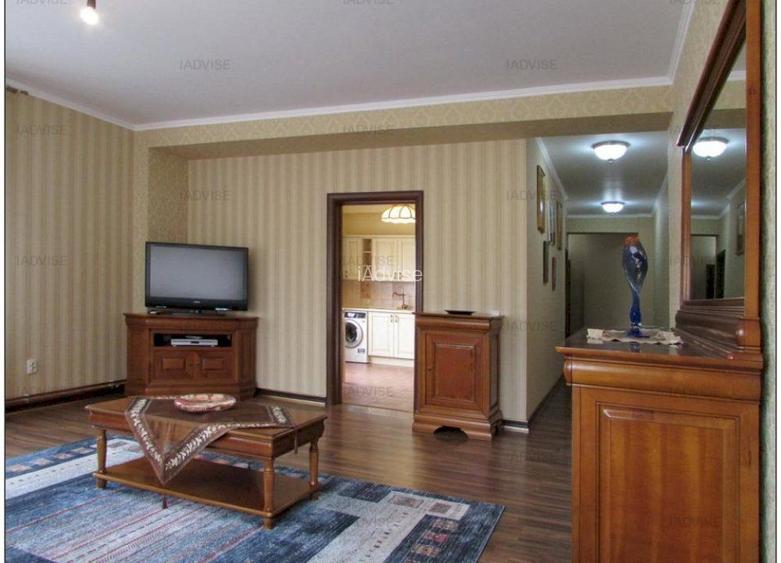 Apartament 3 Camere Inchiriere - Zona Centrala - 4