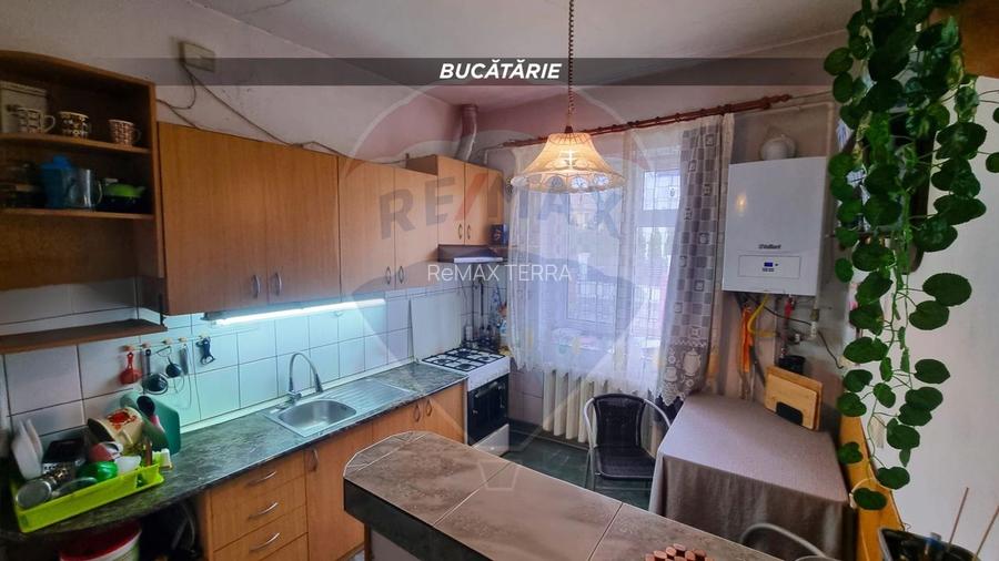 Comision 0% – Casa ultracentrala, liniștita, cu garaj - 7