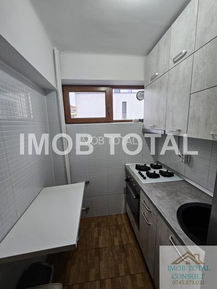 Garsonieră modernă Traian – Etaj 2 – Mobilată/Utilată - 9