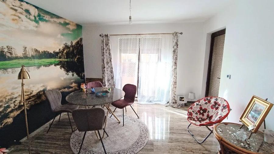 Vanzare Vila Rustica, Suprafata Generoasa, Frumusani - 9