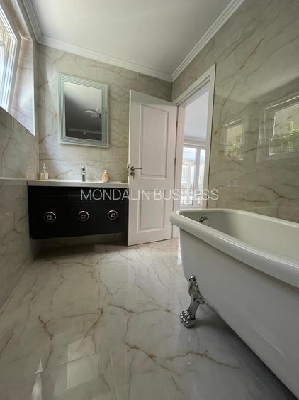 Vilă cu 7 camere, P+E, Piscină, 1102mp teren, Dealuri, Oradea. - 10