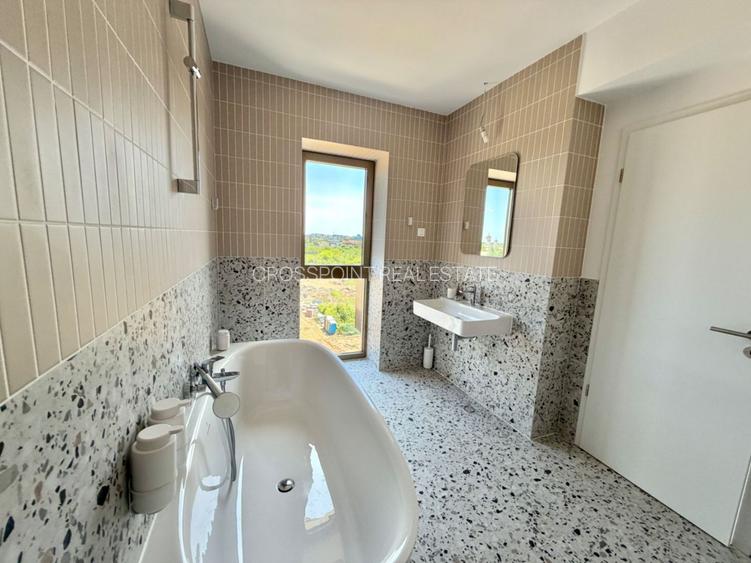Penthouse cu terasă spectaculoasă și vedere la lac / 260 mp - 8