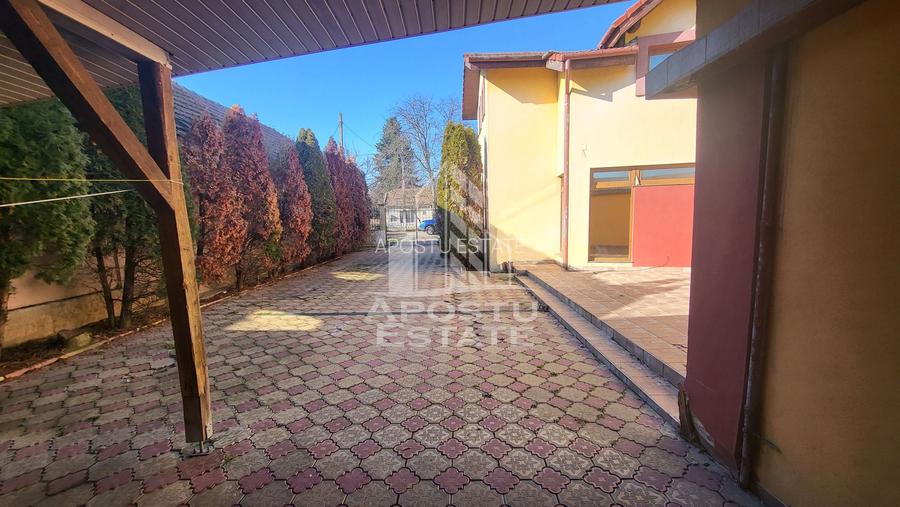 Casa individuala,7 camere,Dumbravita semicentral - 2