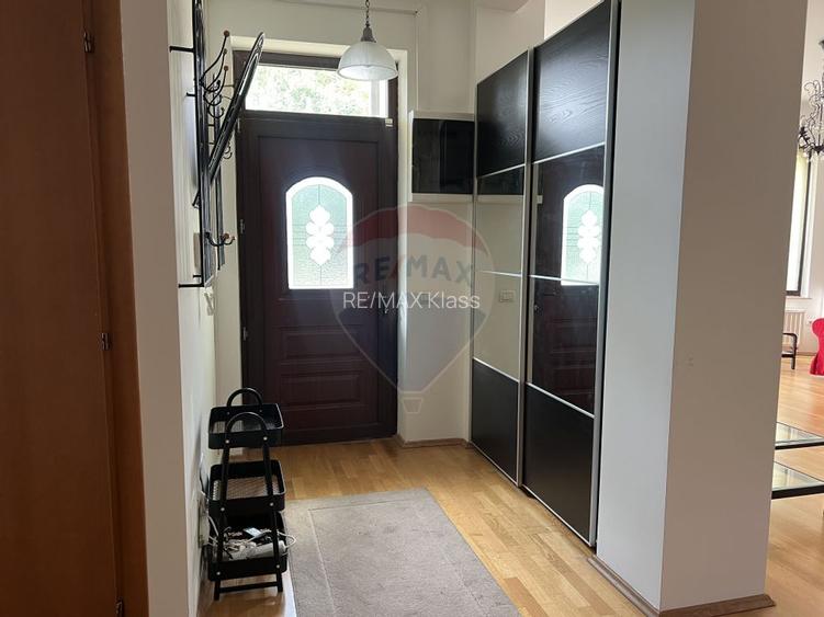 Casă / Vilă cu 5 camere de închiriat în zona Pipera - 9