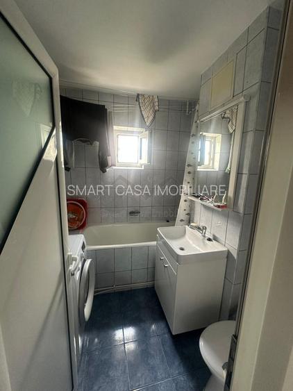 Apartament 2 camere decomandat Canta etajul 2 - 4