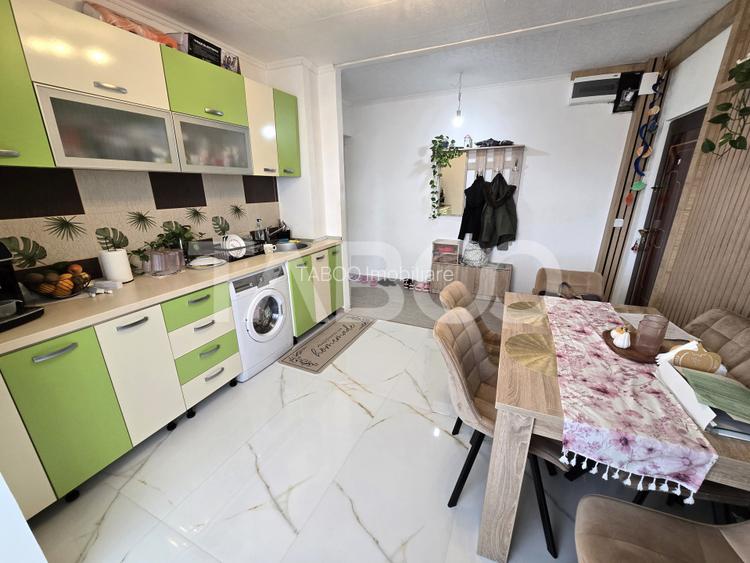 Apartament decomandat de vanzare mobilat pivnita Vasile Aaron Sibiu - 17