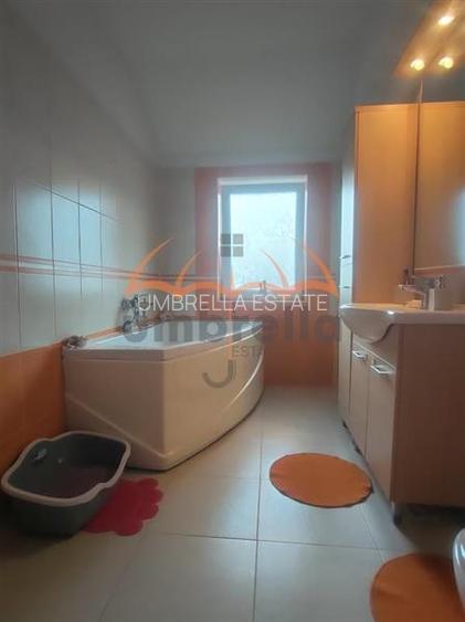 Apartament cu 3 camere, pe 2 niveluri, in Floresti - 11