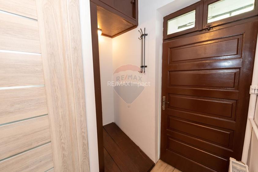 Casa / Vila cu 3 camere de inchiriat strada Pargarilor Stefan cel Mare - 22