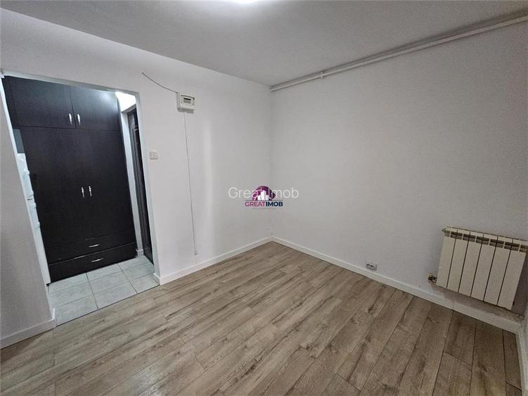 Garsoniera de inchiriat - 3