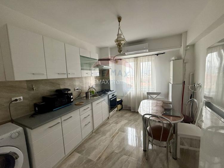 Apartament 3 camere de închiriat decomandat–central, Piața Cipariu - 5