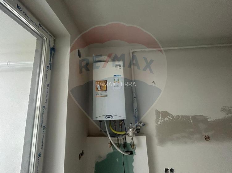 Apartament cu 3 camere de vânzare în bloc nou, zona Centrala - 13