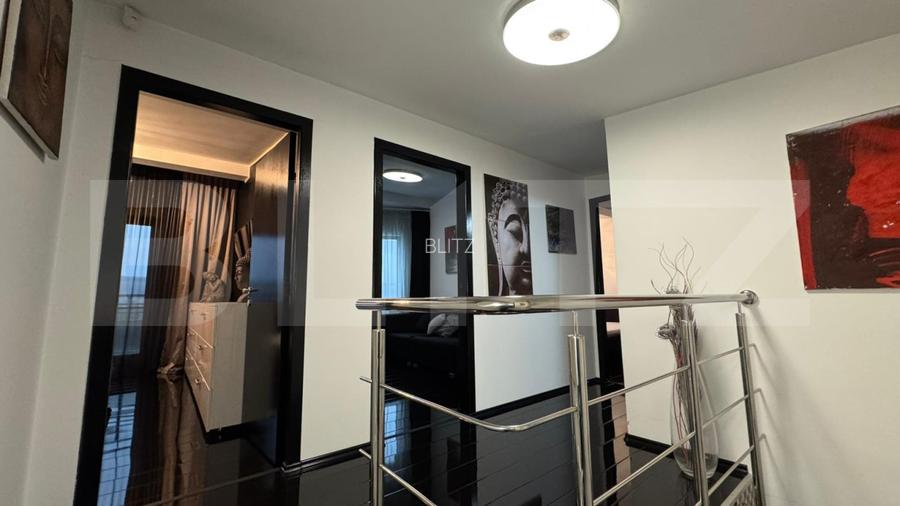 Casa individuala cu 4 camere, 500 mp de teren, garaj de 60 mp, zona Vivo - 13