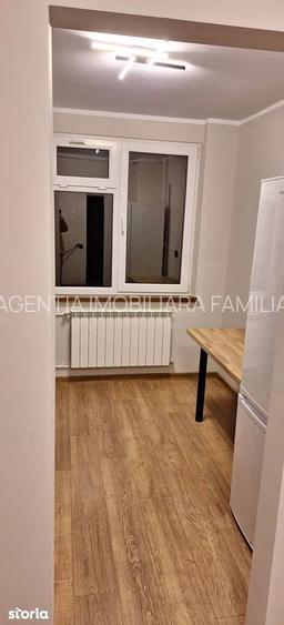 Vanzare apartament  renovat complet, zona Parfumul Teilor, etaj 1. - 5