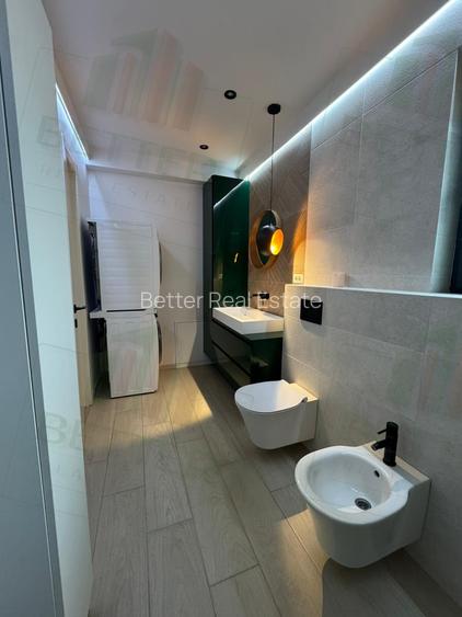 Casă individuală în Comuna Berceni | 550 mp teren | Acces asfaltat | 6 camere - 30