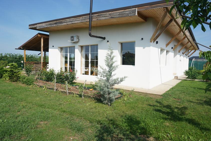 Casă de vâmzare în Ciofliceni - 5