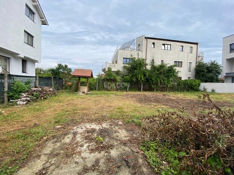 Teren intravilan, la intrarea in Selimbar zona Lukoil - 2