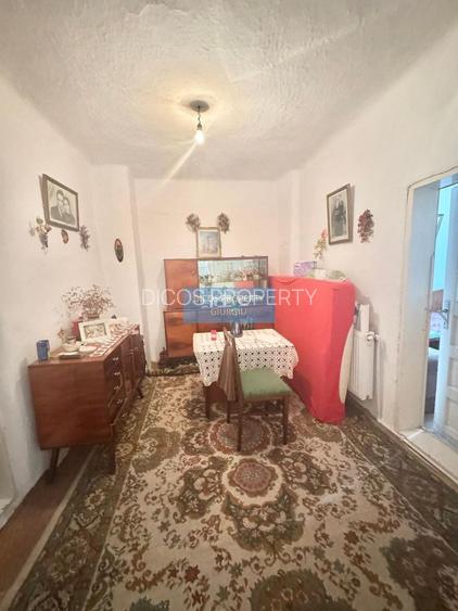 Casă de vânzare – Strada Mugurilor - 9