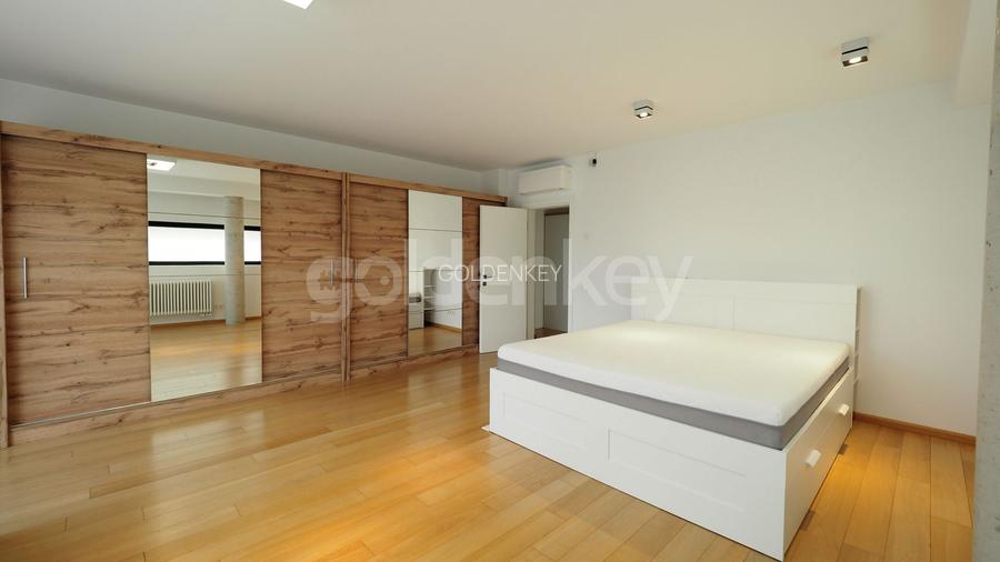 Vila minimalista pe o strada selecta si linistita - 13