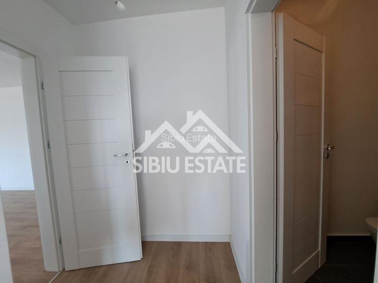 Apartament 4 camere, 2 bai bloc nou cu lift si parcare - 19