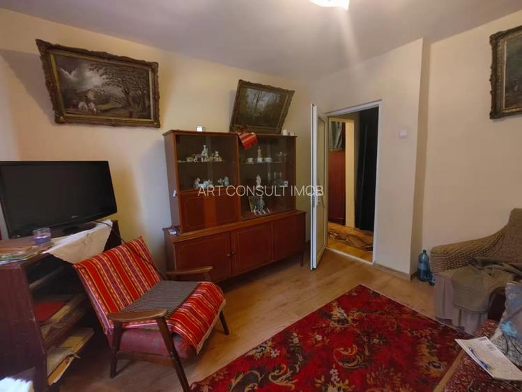 Zona 10 Nivele - Calarasi | 3 Camere | Decomandat | Centrala - 10