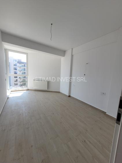 COMISION 0%  2 CAMERE  -MERAKI MAMAIA NORD -  81500 E - 9