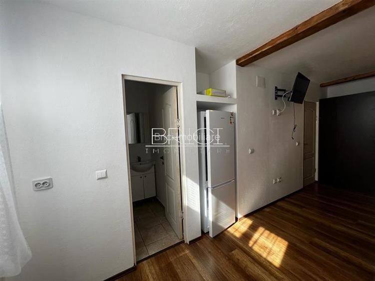 Garsoniera, cu Terasa, Parcare in strada, zona Grivitei - 5