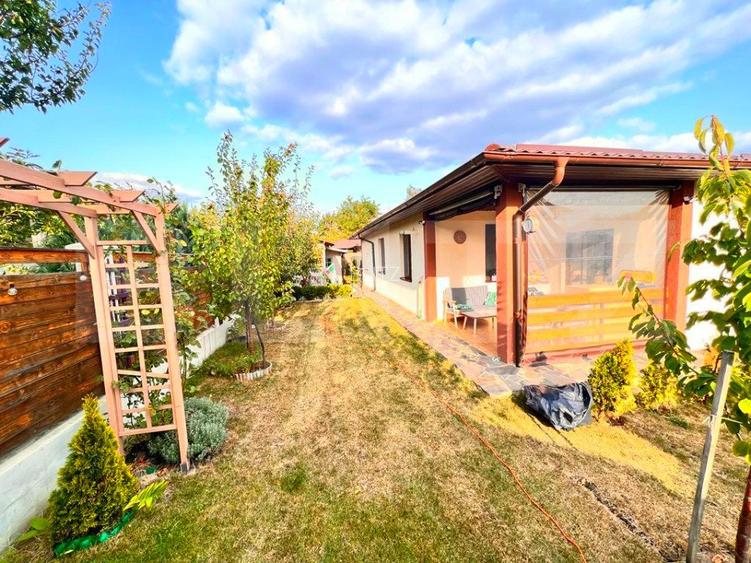 Casa 4 camere, 95mp, plan parter, zona doar de case,Miroslava - 4