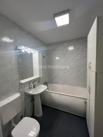 Spatiu pentru birou - Apartament cu 2 camere decomandate - zona Platinia/USAMV - 6