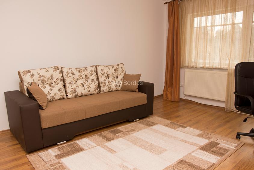 Ofer spre inchiriere apt. 2 camere, decomandat, cartier Zorilor, cu garaj. - 8