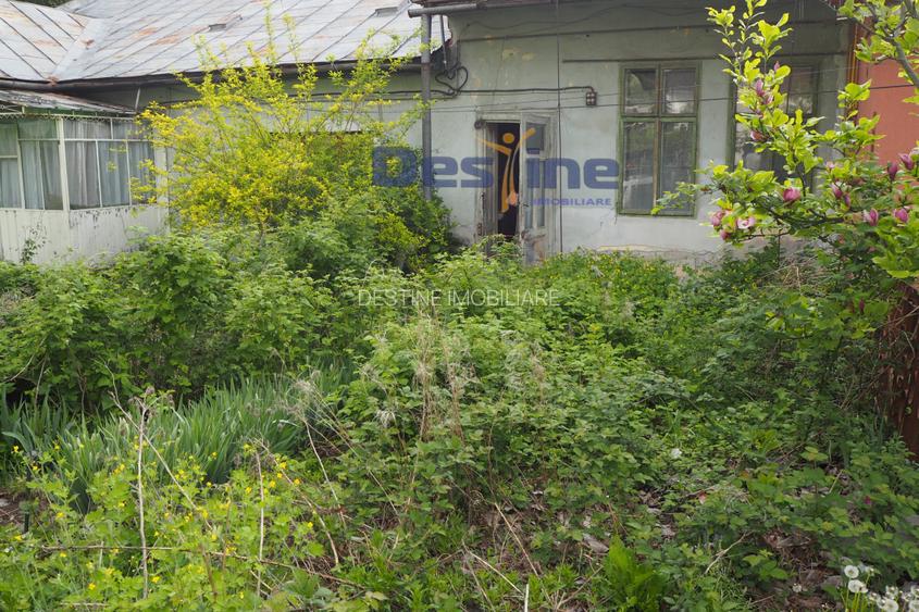 VAND CASA IN CENTRUL VECHI,DEJ,CURTE COMUNA,NECESITA RENOVARE - 3