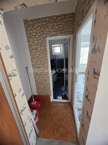 Ap.3 cam conf 2, Hipodrom, renovat, mob si utilat, etaj 3 - 5