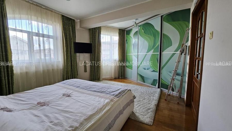 VILA  SUPERBA D+P+1 ZONA MEDEEA - 4