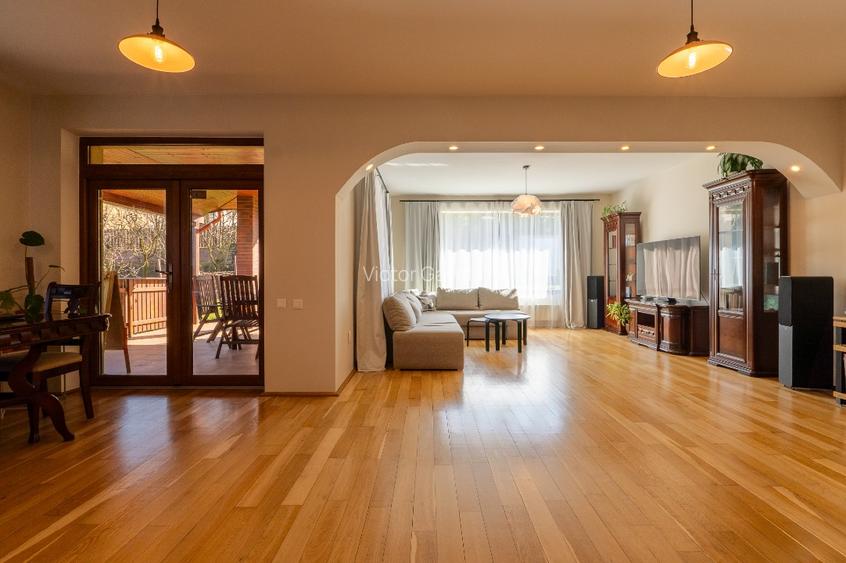 Casa individuala cu teren 750mp, garaj, beci, terasa - Dezmir, zona centrala - 2