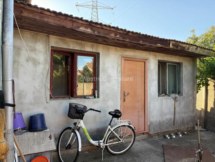 Casa cu 3 camere, P+1, 100 mp utili - zona Blascovici - 8