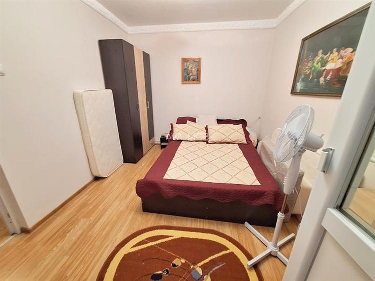 Apartament 2 camere, mobilat si utilat, etaj 2, zona Cora - 3