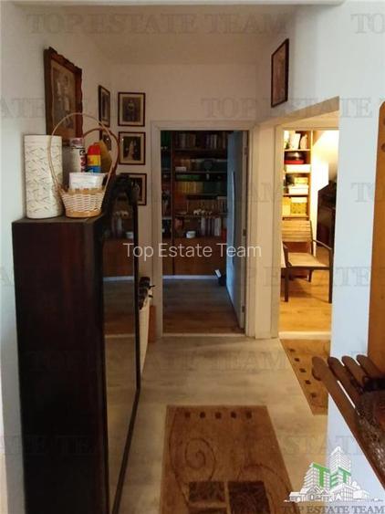 Apartament 2 camere zona Titan, curte proprie 37mp in vila - 13