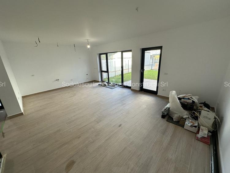 PROIECT DEOSEBIT - 4