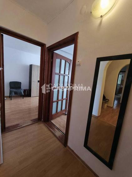 Apartament 3 camere DECOMANDAT, Etaj 2, Frumoasa ! - 5