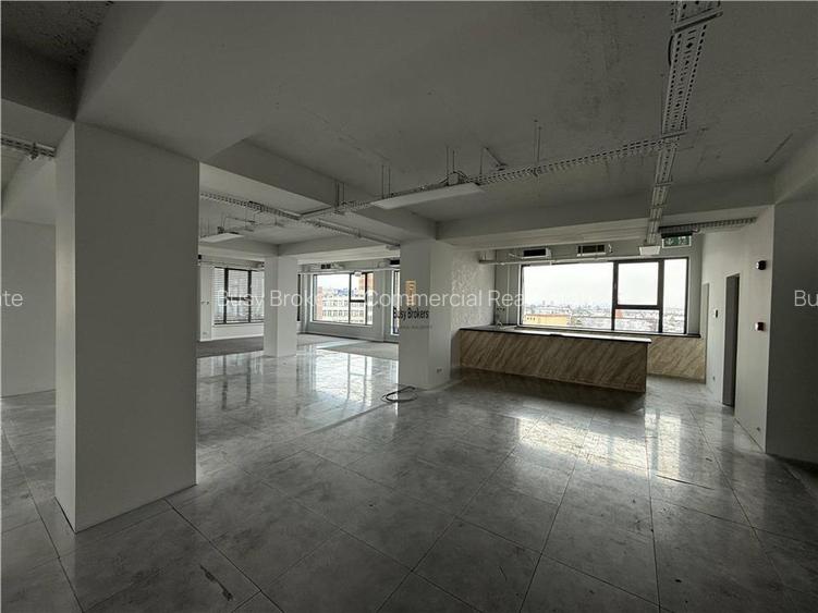 Spatii Birouri - 350 mp - zona centrala - 10